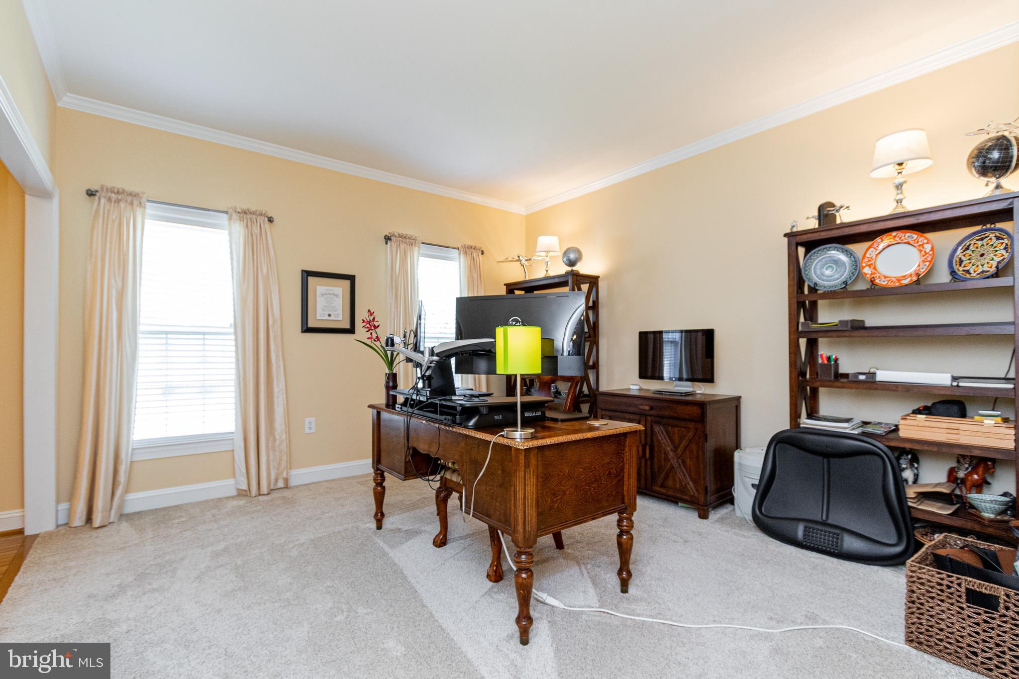 ASHBURN VILLAGE - Residential