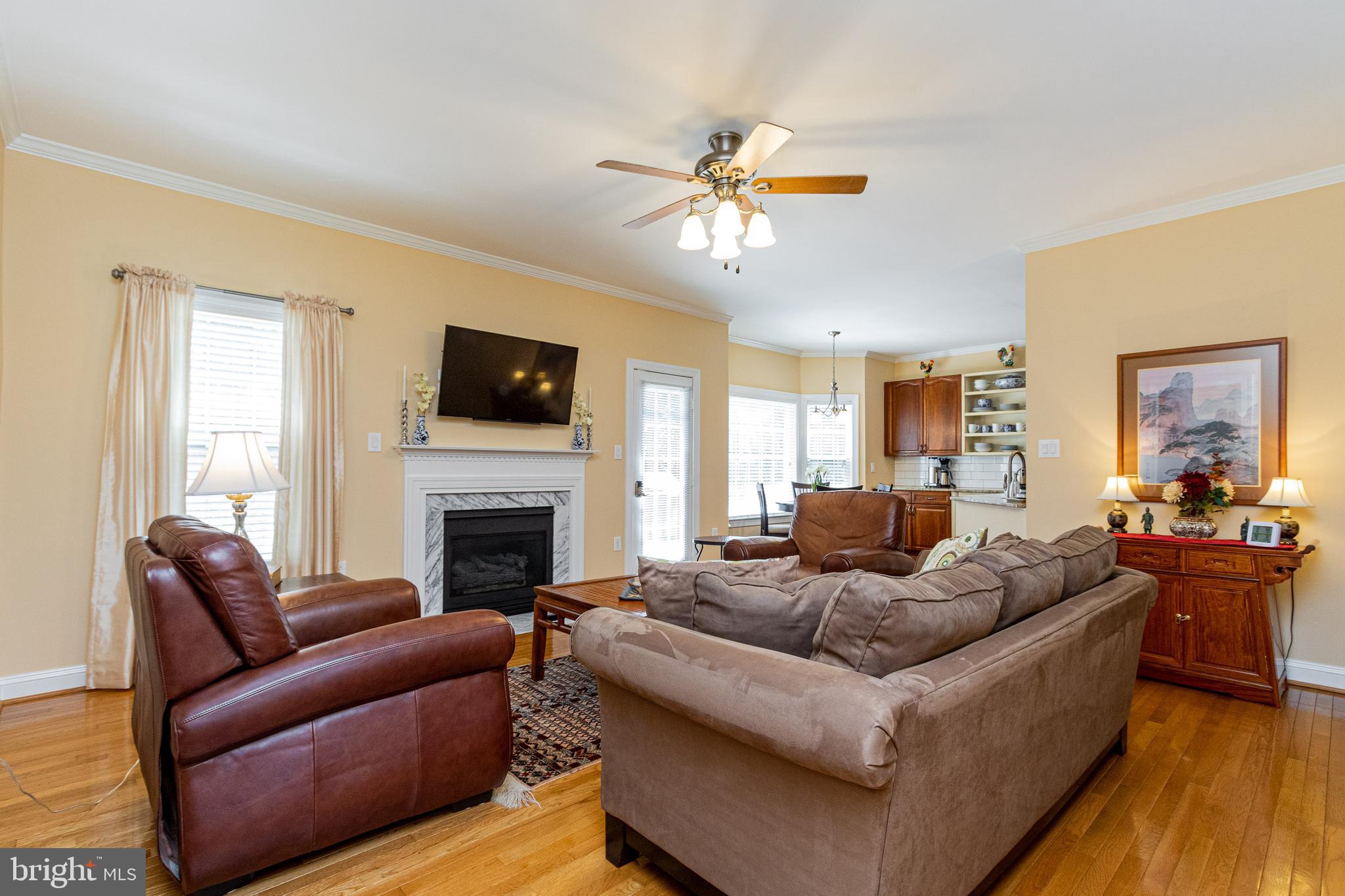 ASHBURN VILLAGE - Residential