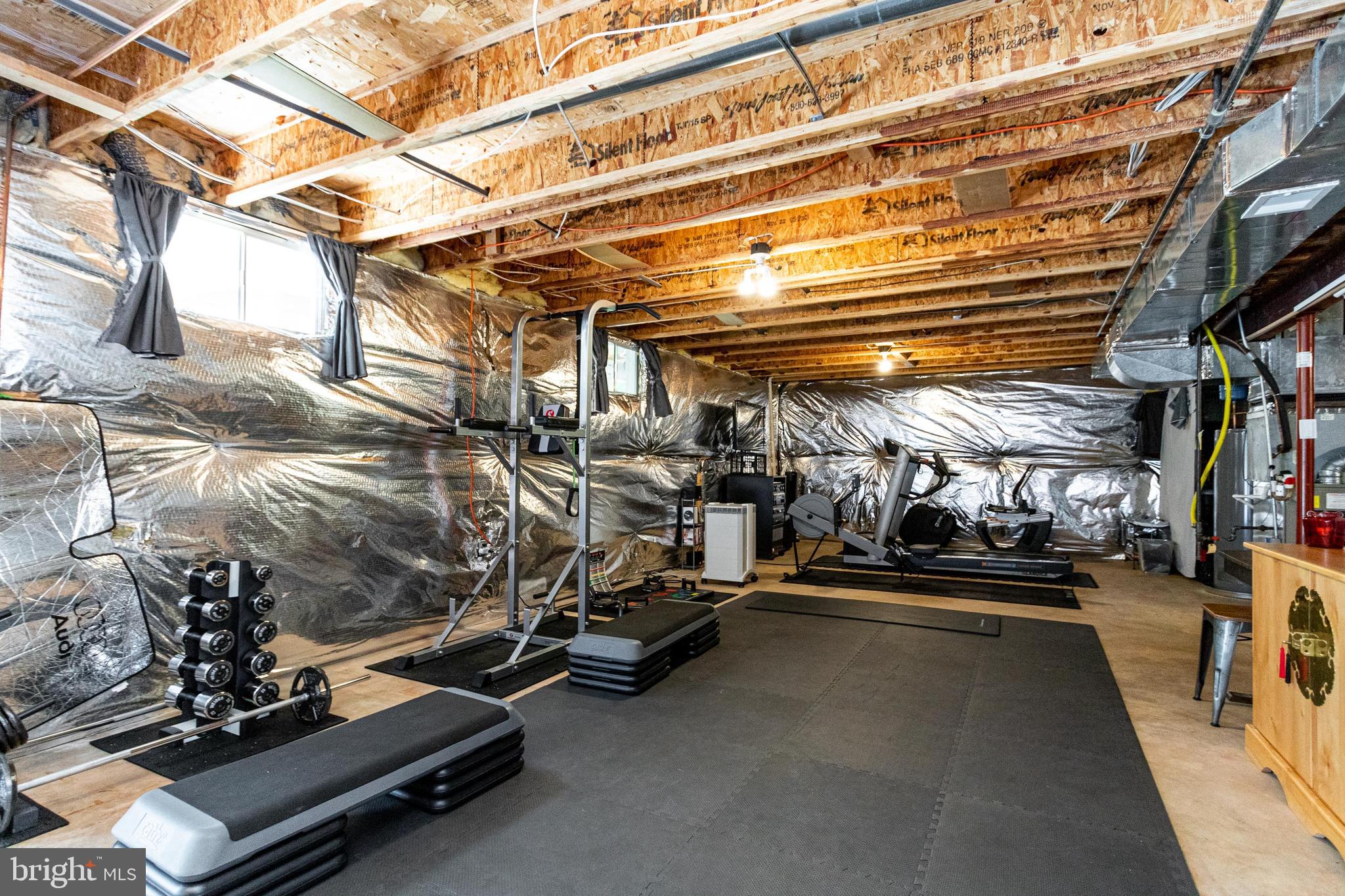 ASHBURN VILLAGE - Residential