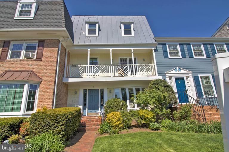 NORTH BARCROFT - Residential Lease