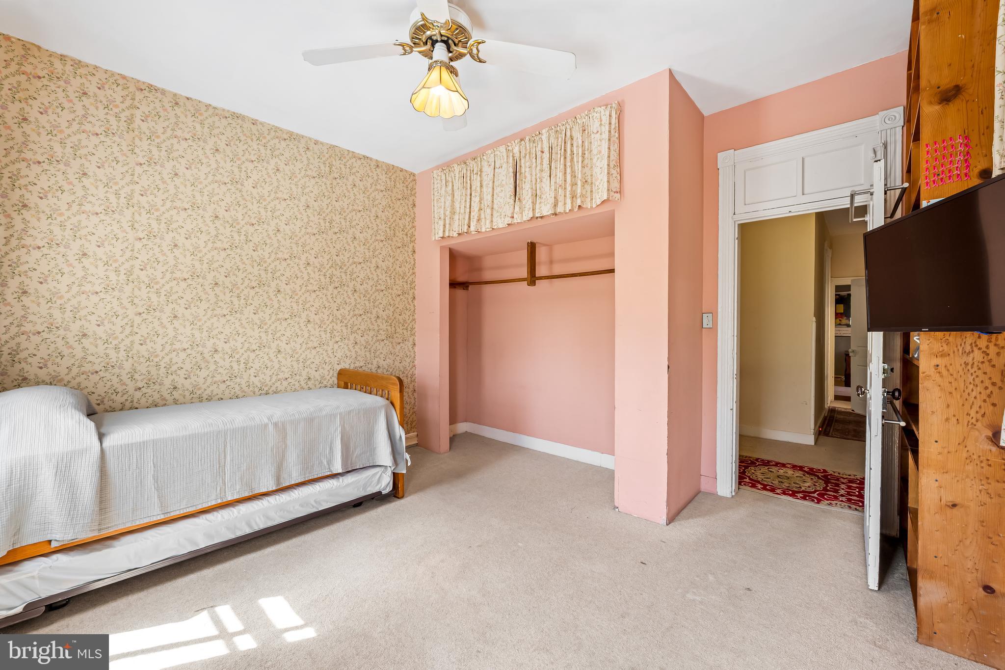 WAVERLY - Residential