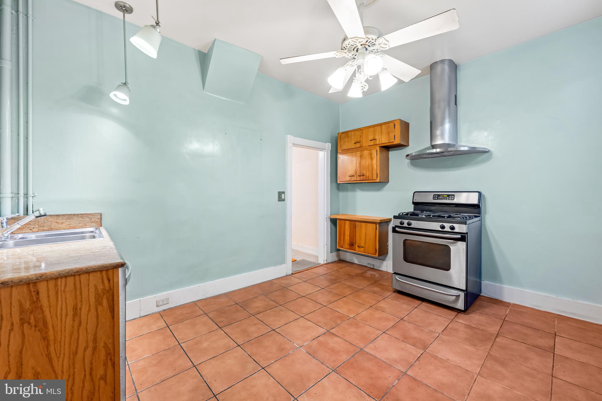 WAVERLY - Residential