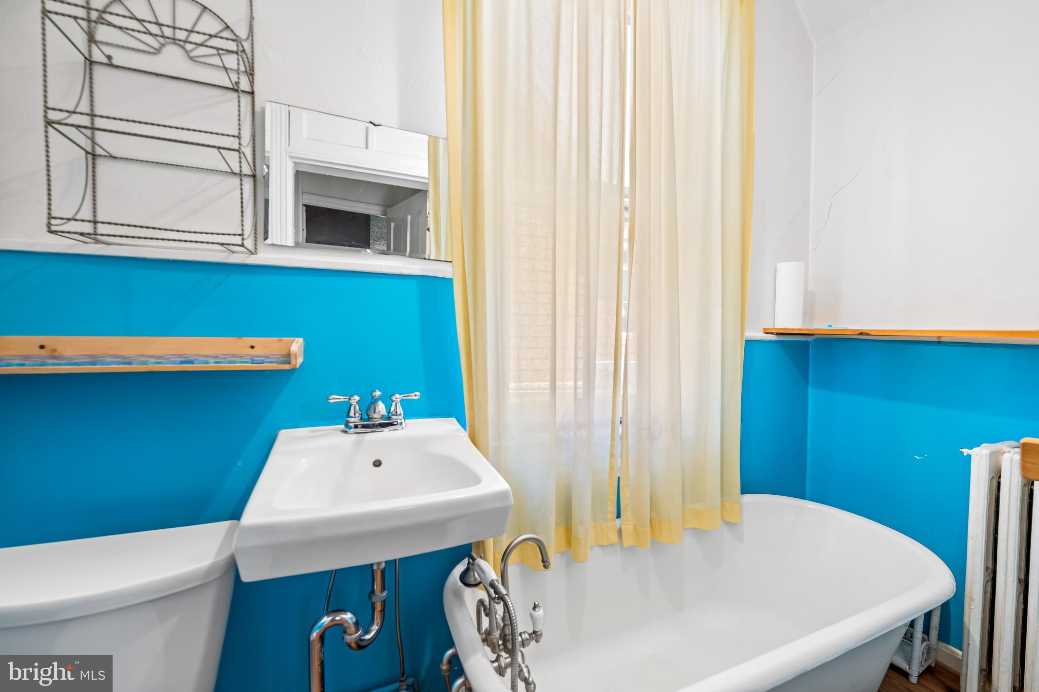 WAVERLY - Residential