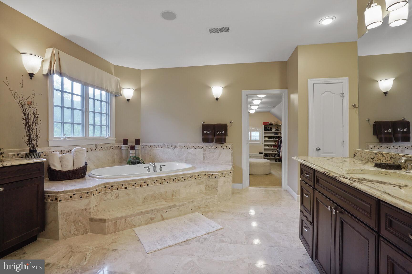 GREAT FALLS VILLAGE CENTRE - Residential