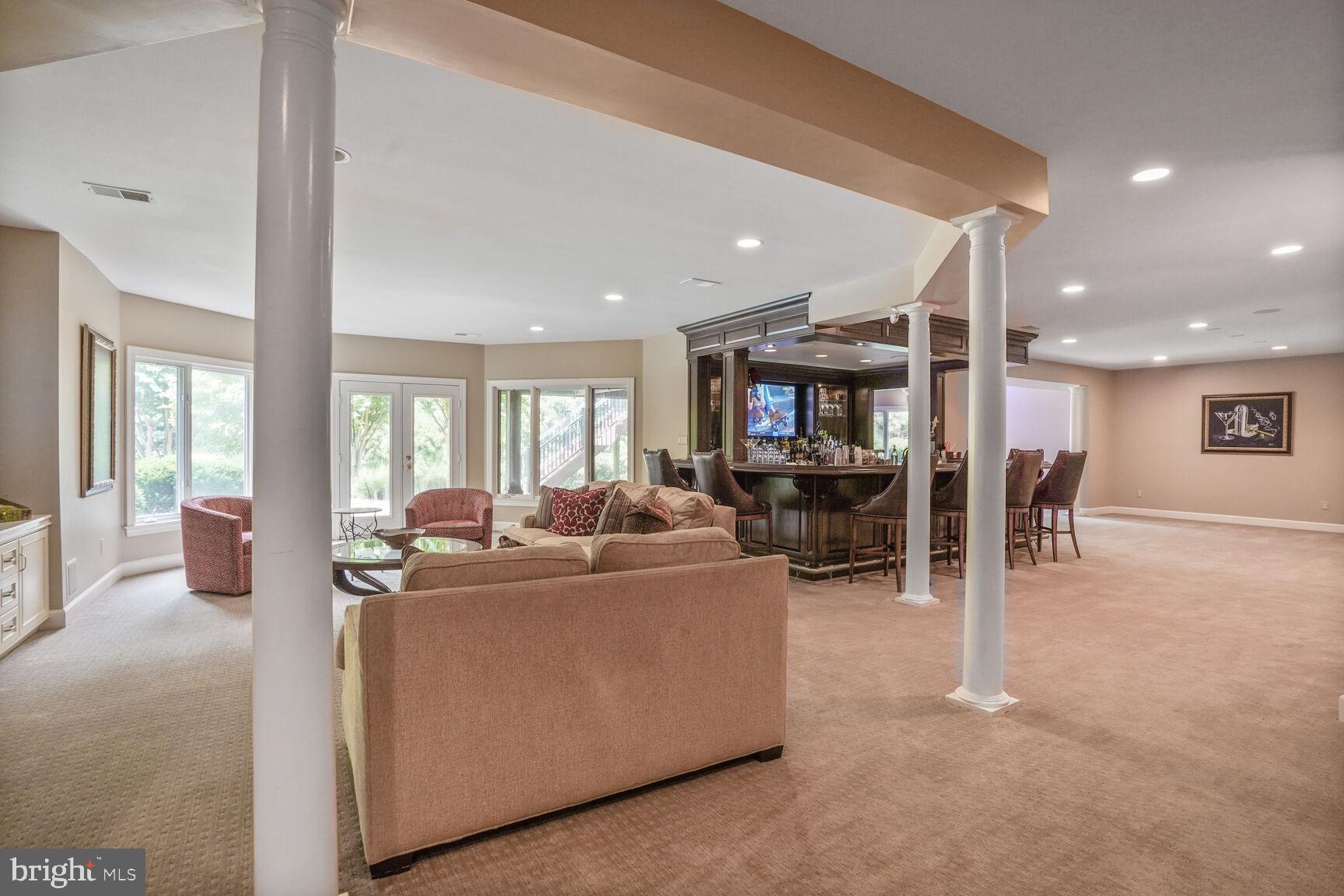 GREAT FALLS VILLAGE CENTRE - Residential