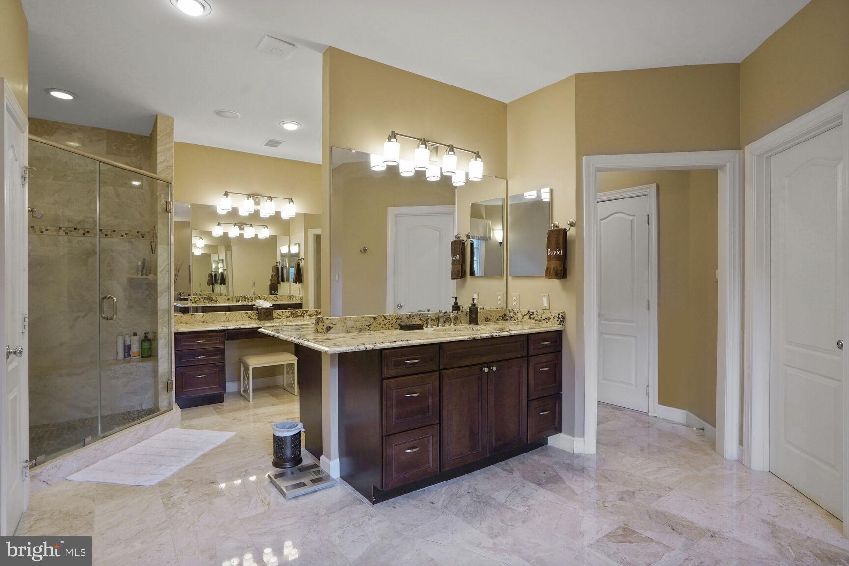 GREAT FALLS VILLAGE CENTRE - Residential