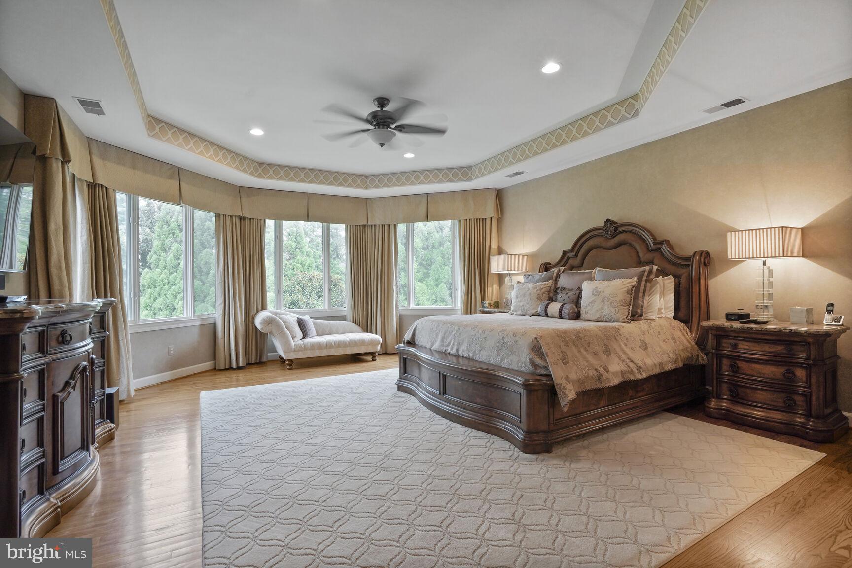 GREAT FALLS VILLAGE CENTRE - Residential