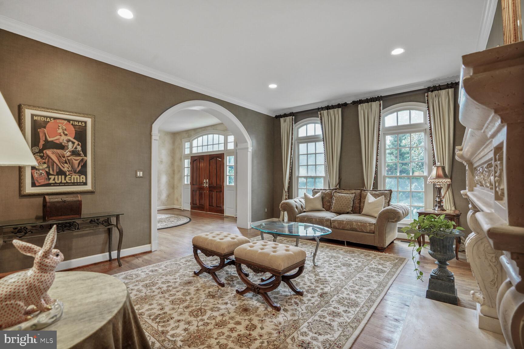 GREAT FALLS VILLAGE CENTRE - Residential