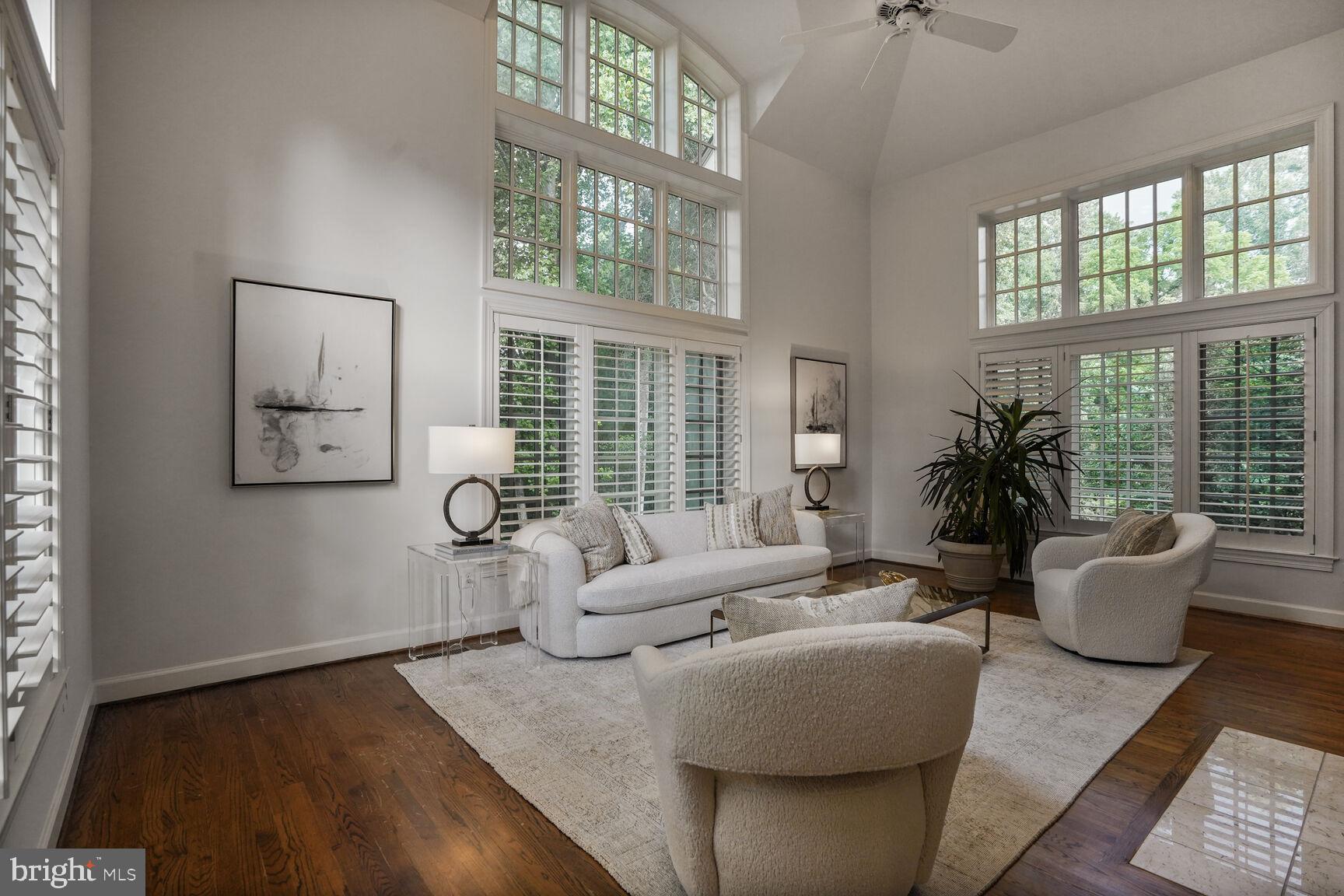 GREAT FALLS VILLAGE CENTRE - Residential