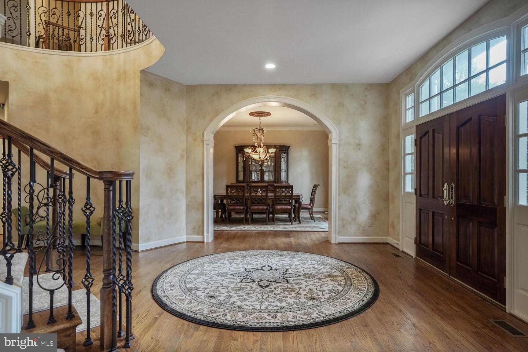 GREAT FALLS VILLAGE CENTRE - Residential