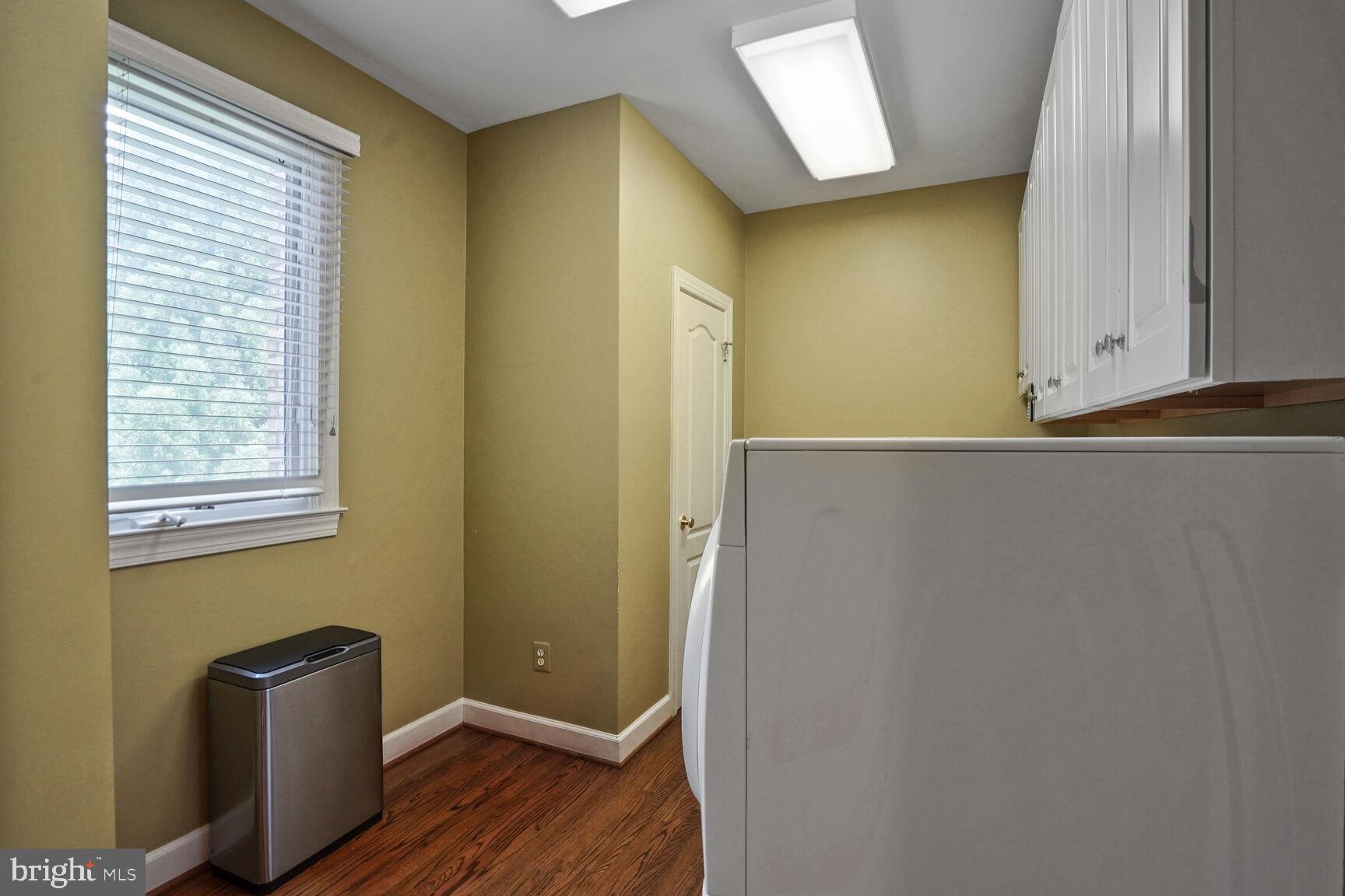 GREAT FALLS VILLAGE CENTRE - Residential