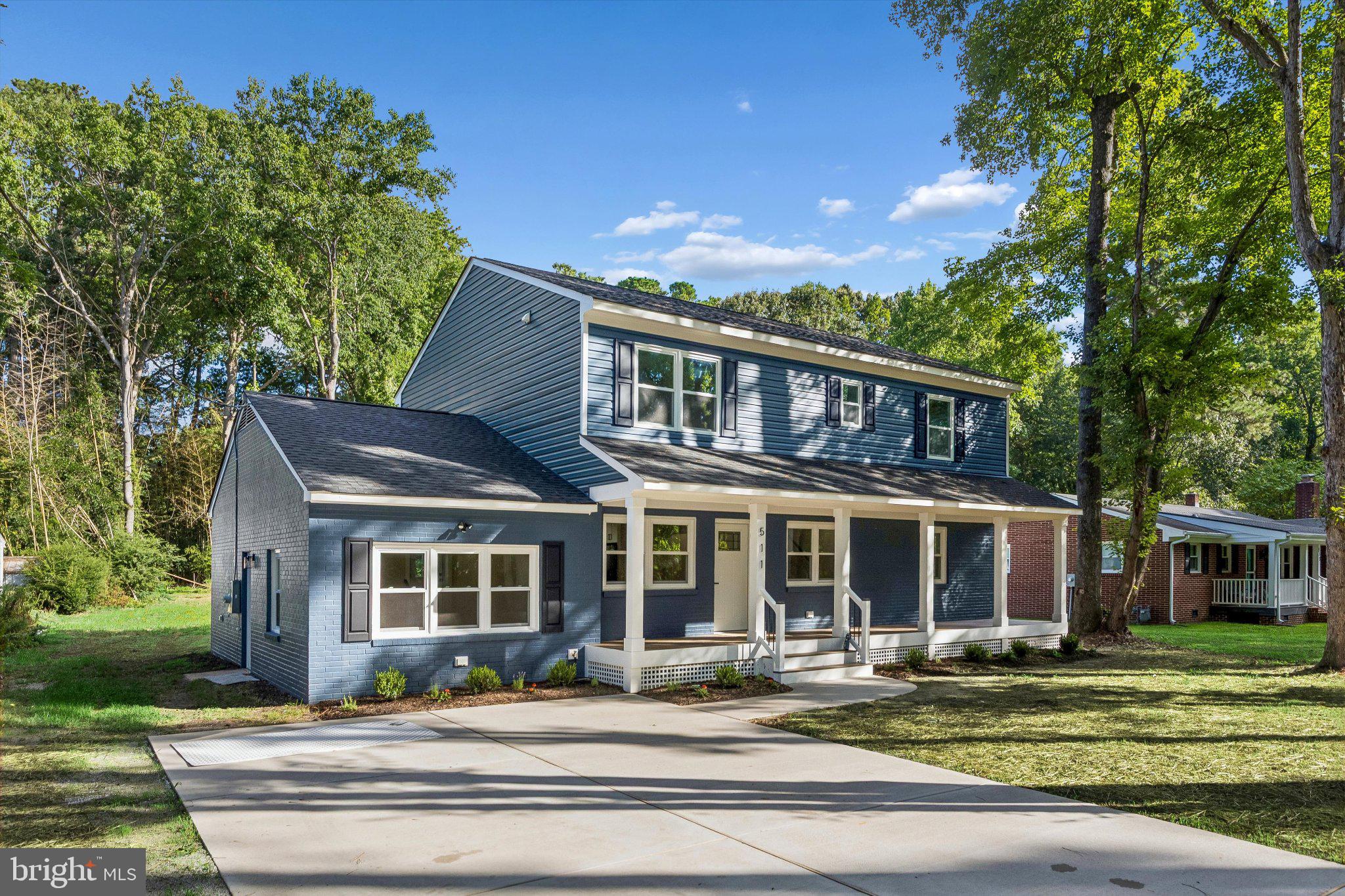 511 OLD LAKESIDE DRIVE