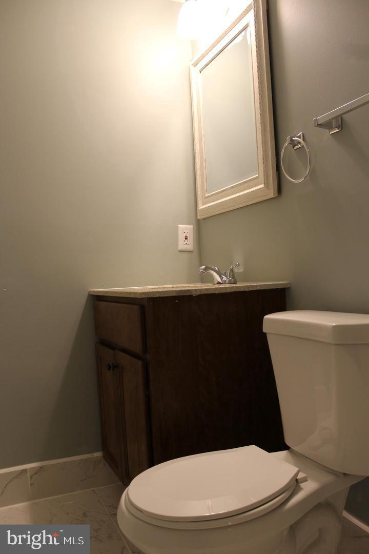 KETTERING BY THE PARK II - Residential Lease