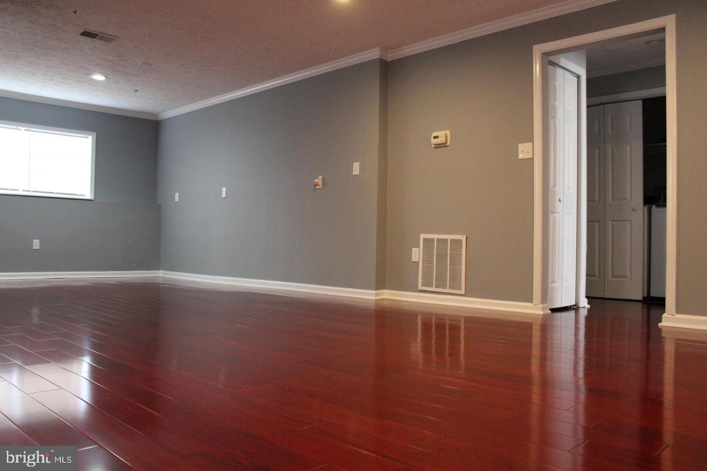 KETTERING BY THE PARK II - Residential Lease