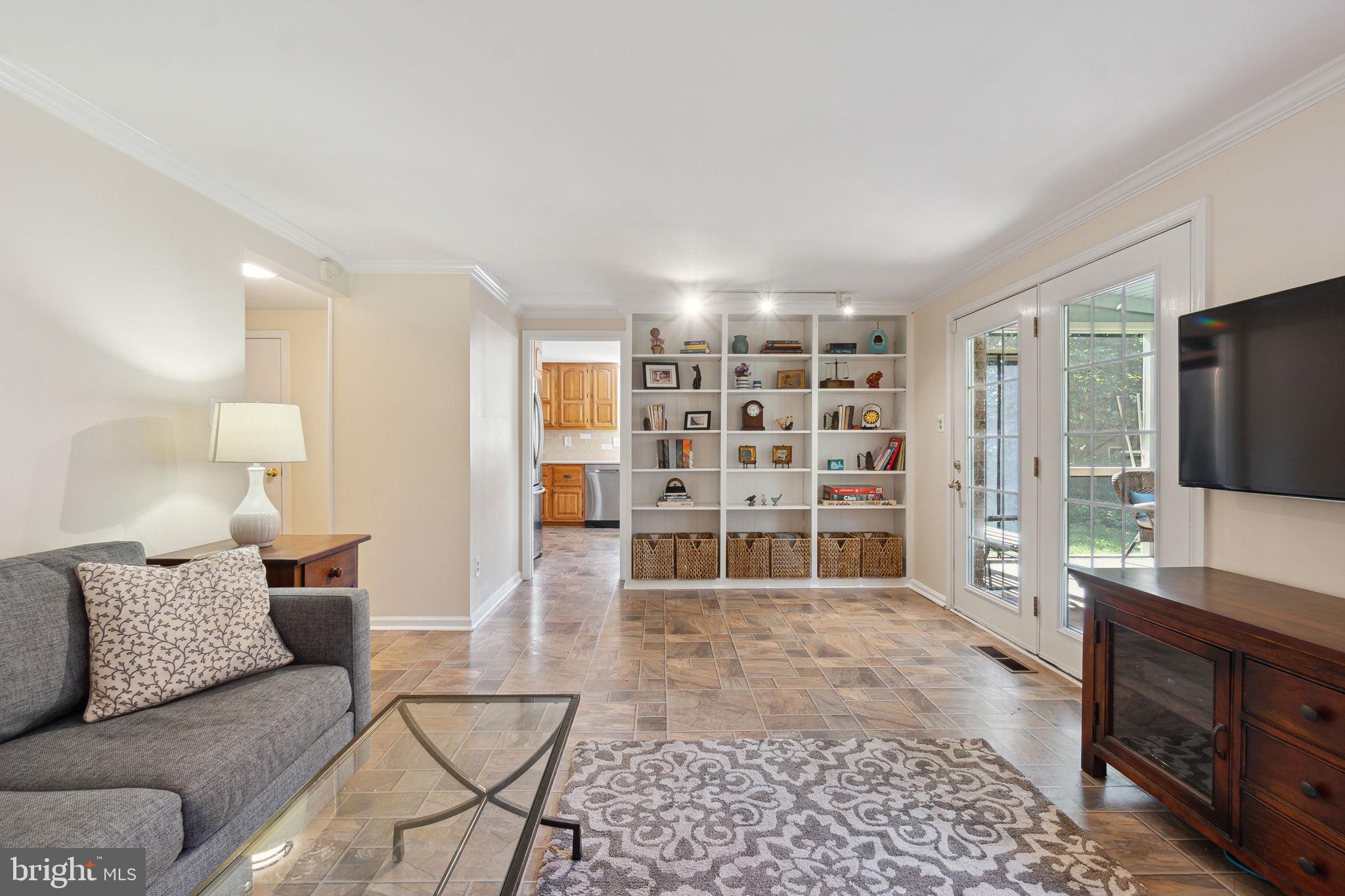 WHETSTONE - Residential