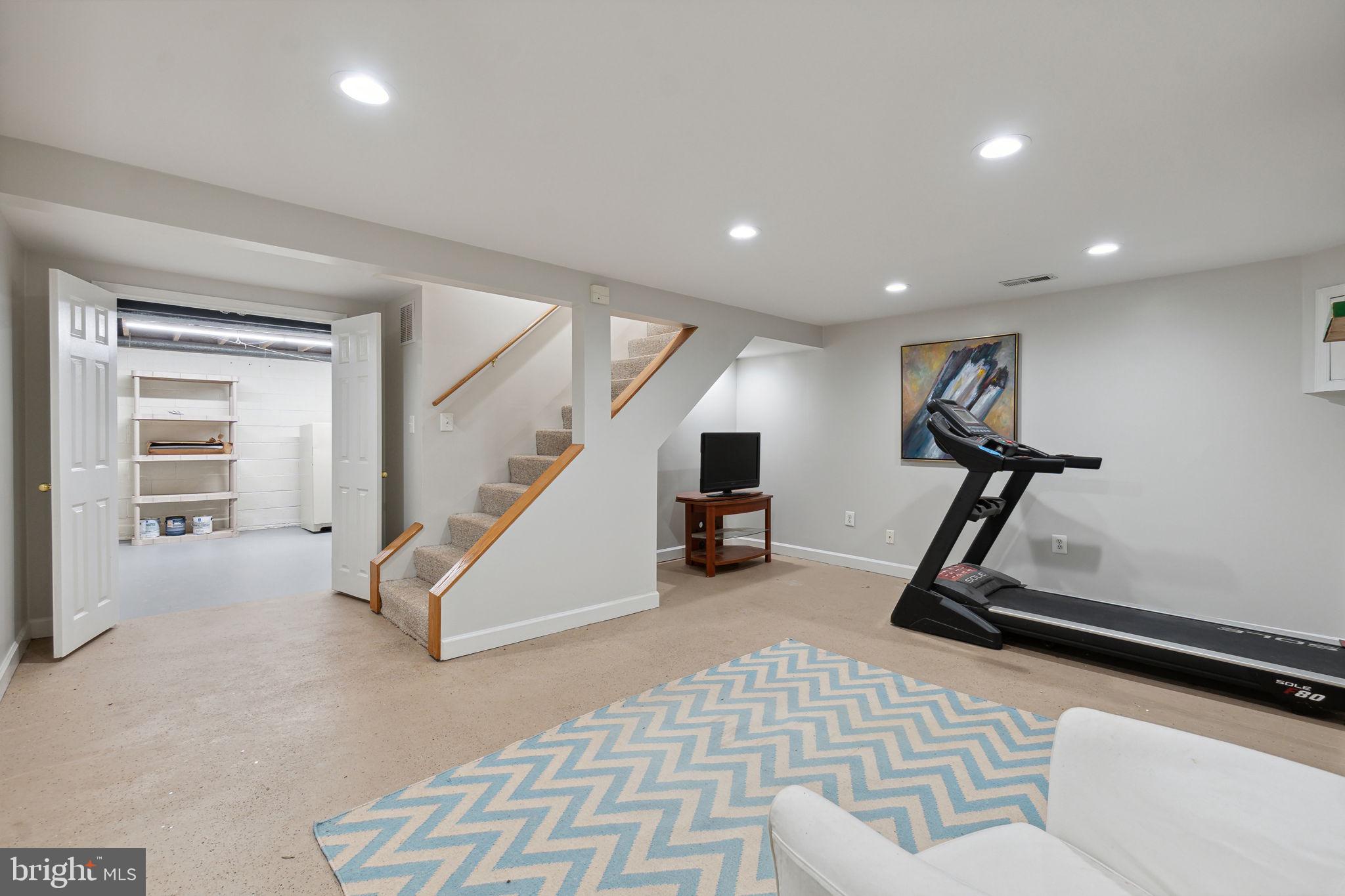 WHETSTONE - Residential