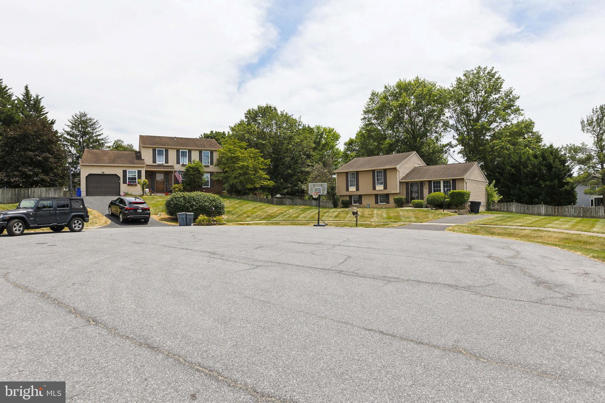 GLADE MANOR - Residential