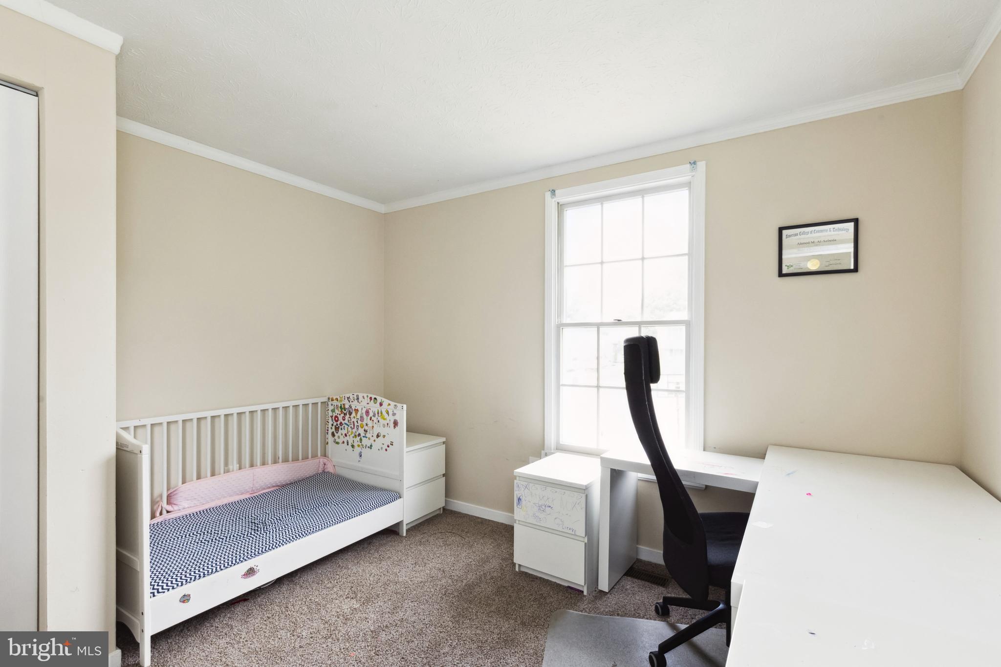 GLADE MANOR - Residential