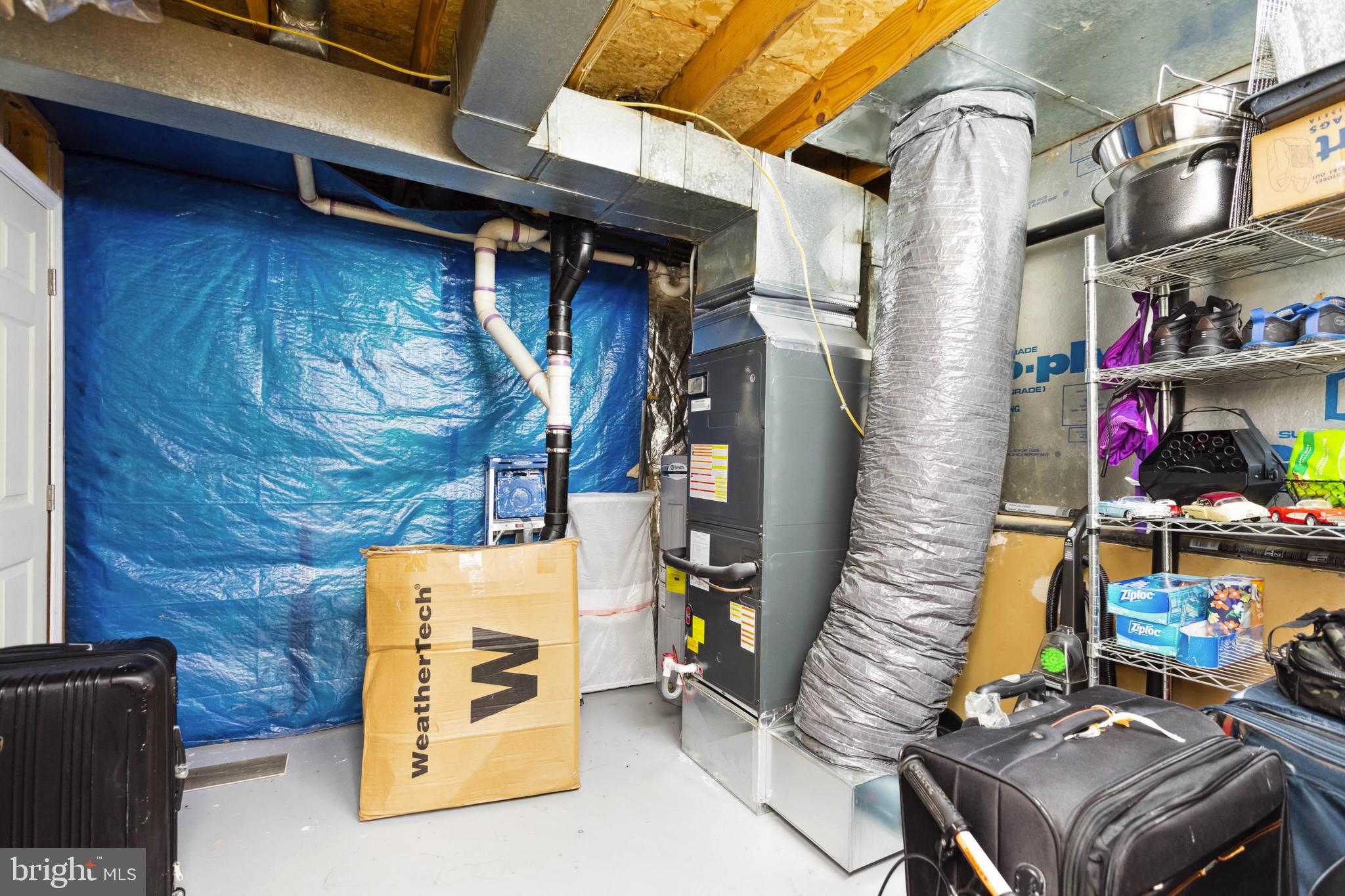 GLADE MANOR - Residential