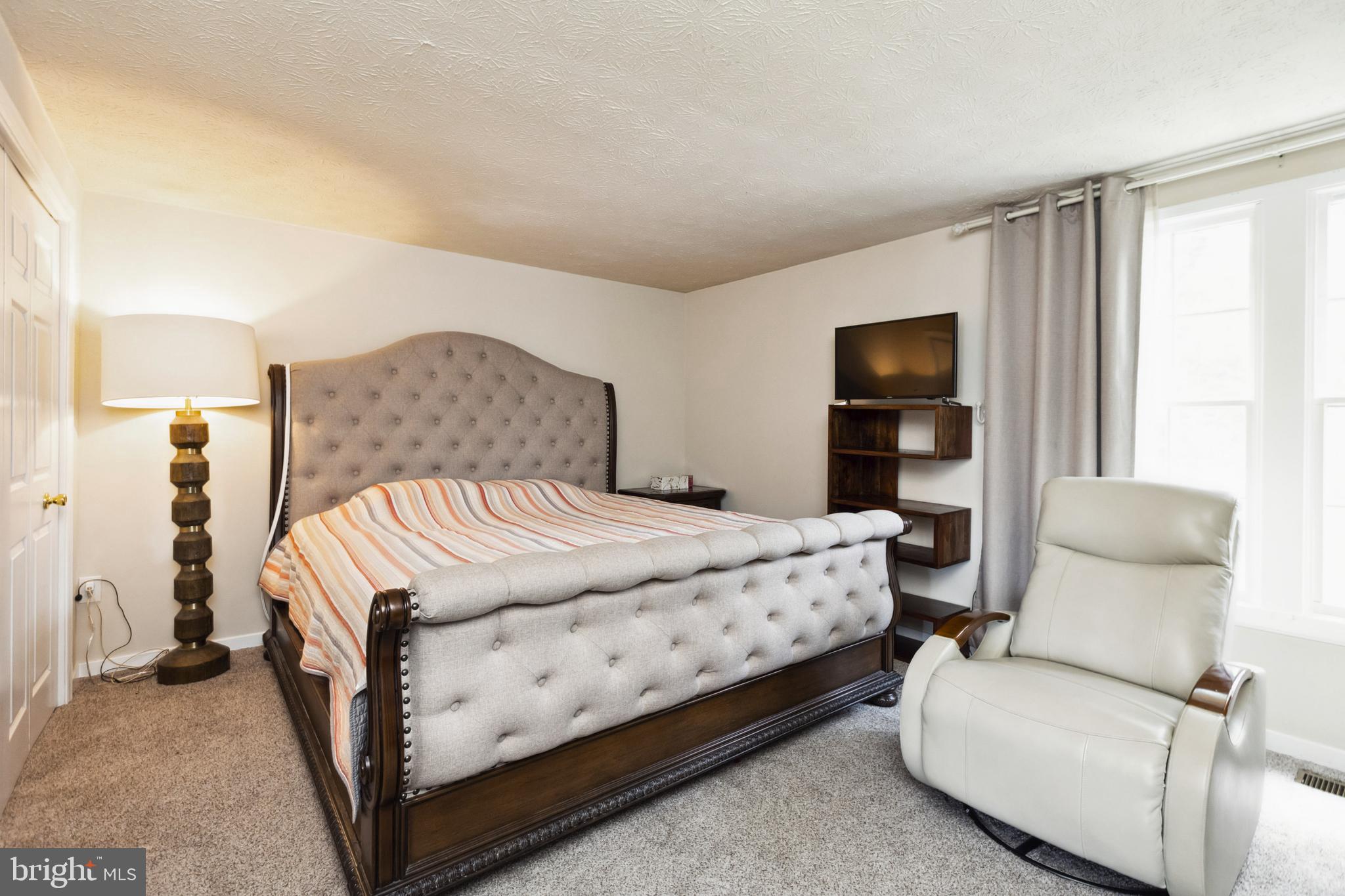 GLADE MANOR - Residential