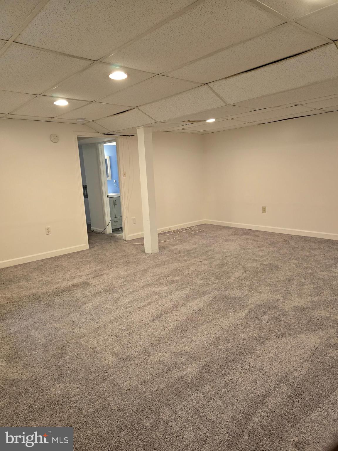 ROLLING ACRES - Residential Lease