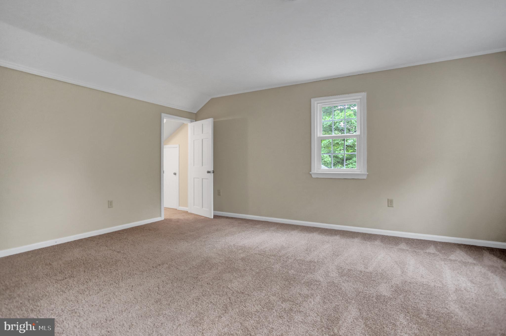POINT RIDGE FARMS - Residential Lease