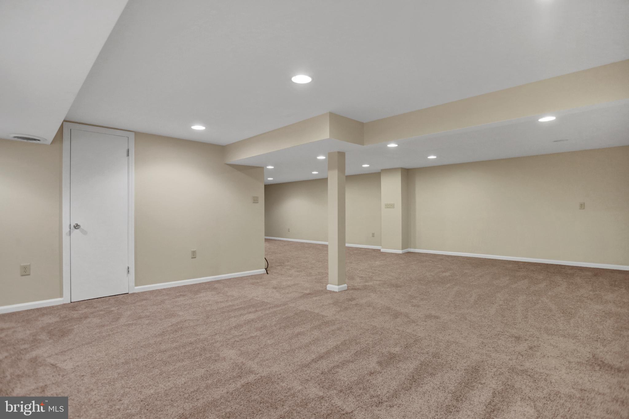 POINT RIDGE FARMS - Residential Lease