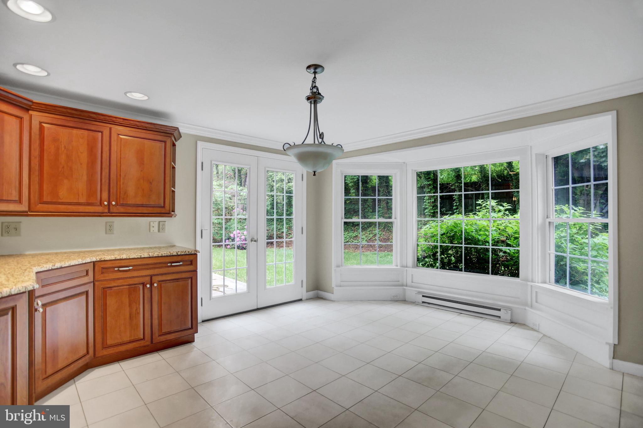 POINT RIDGE FARMS - Residential Lease