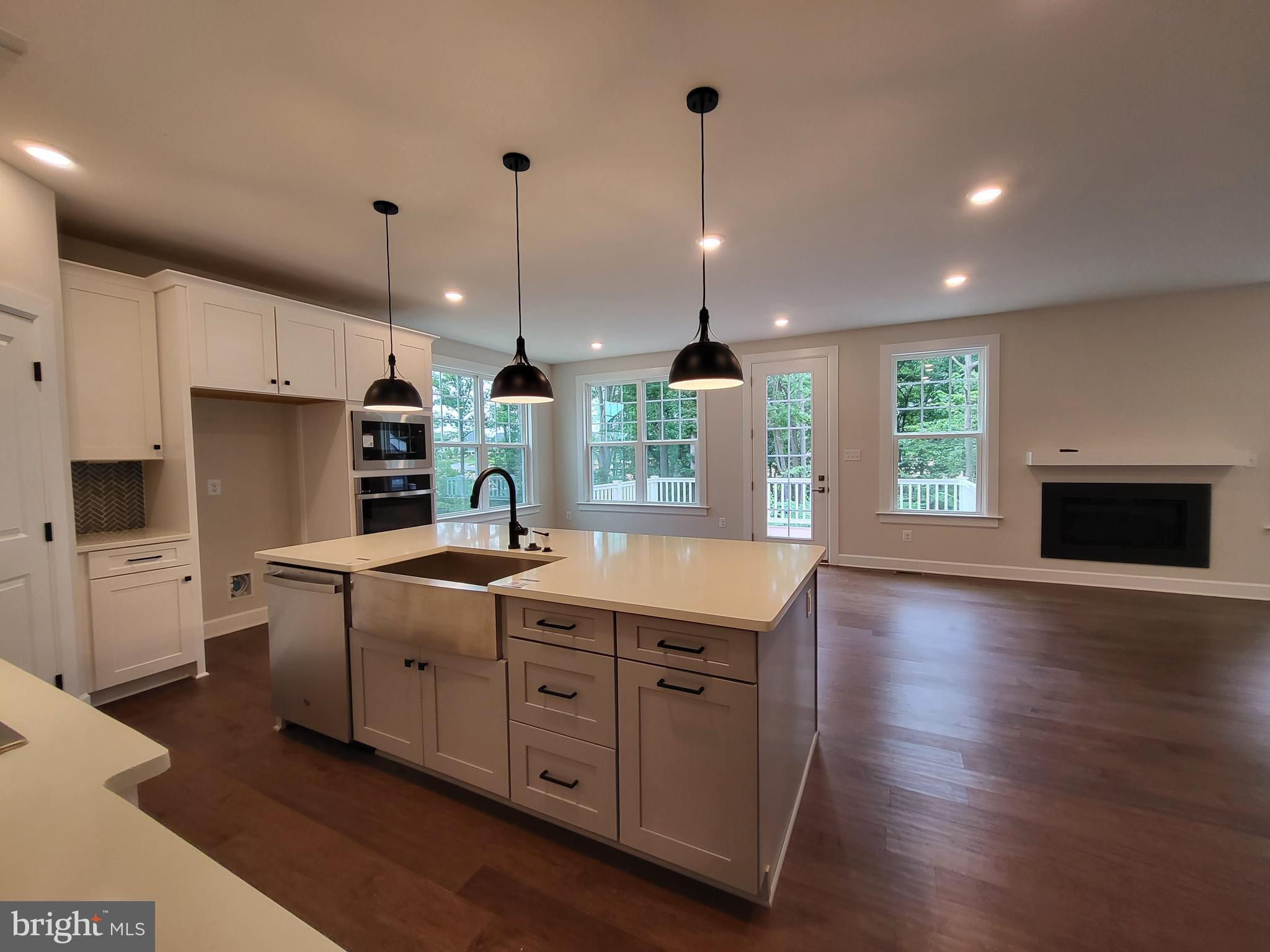 GREYSTONE - Residential Lease