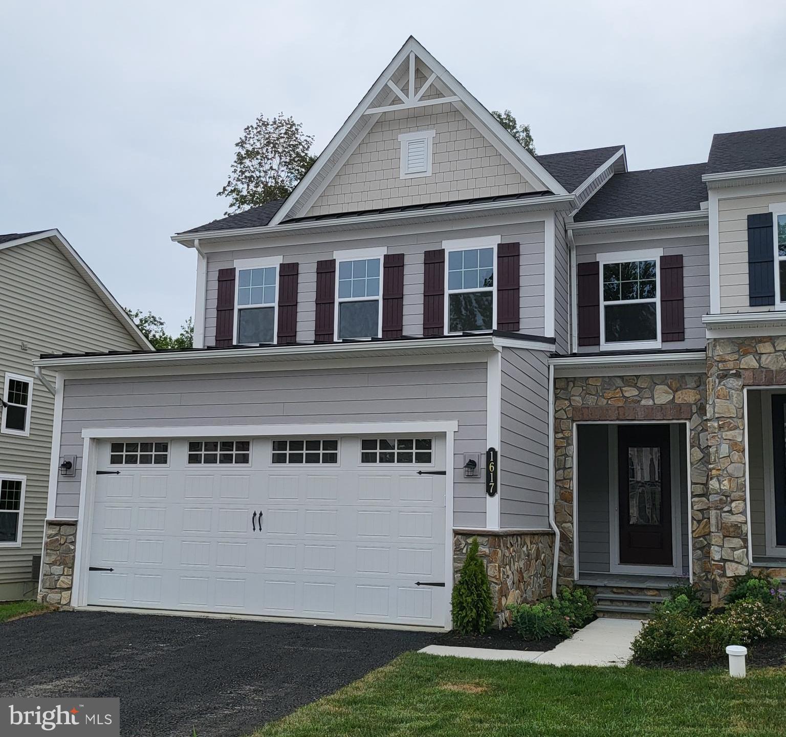 GREYSTONE - Residential Lease