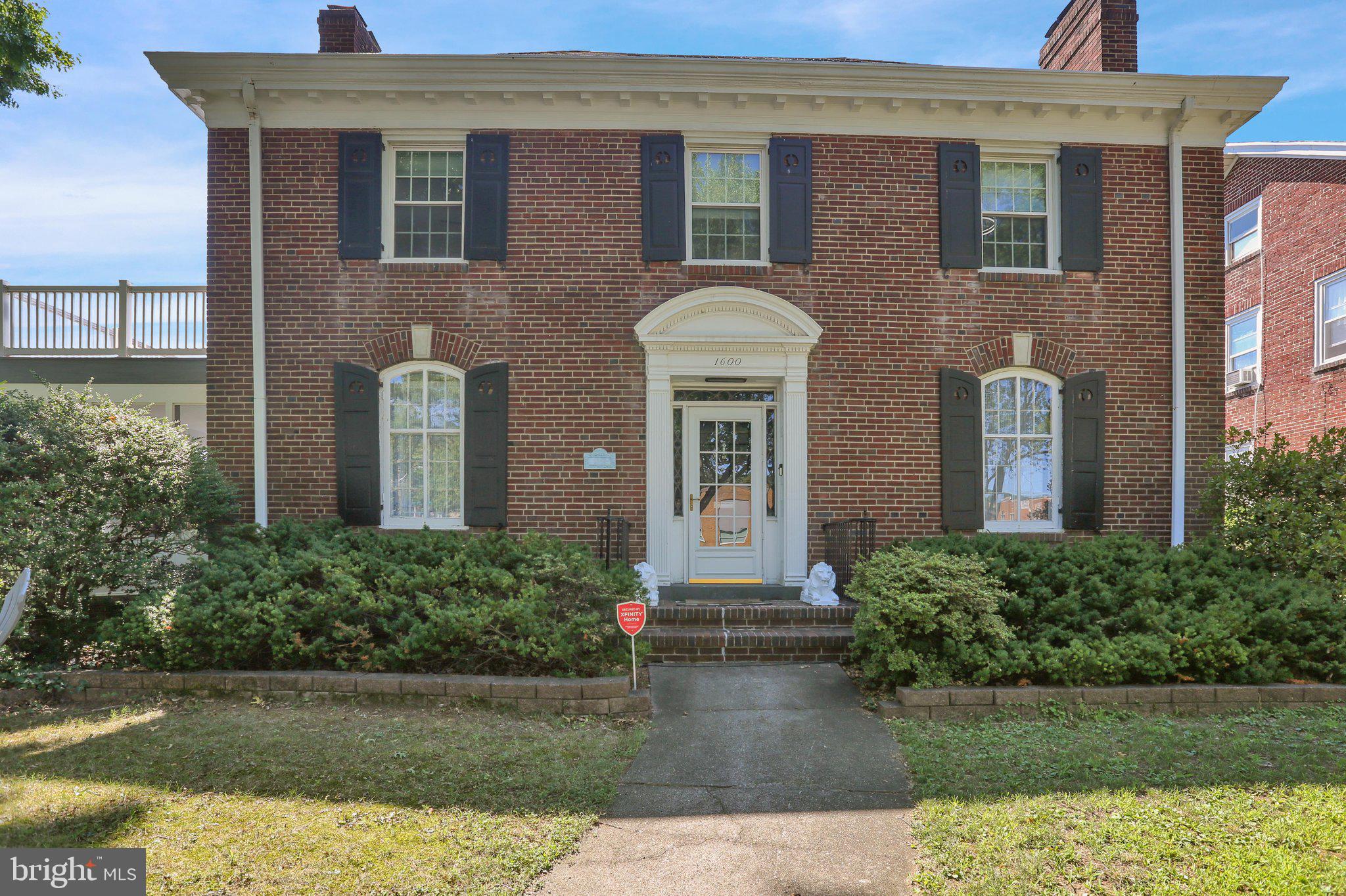 1600 N 12TH STREET