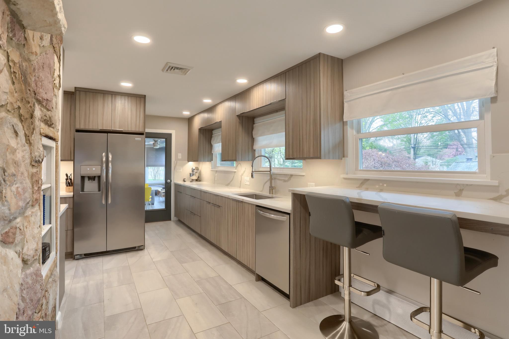 GLENN ACRES - Residential