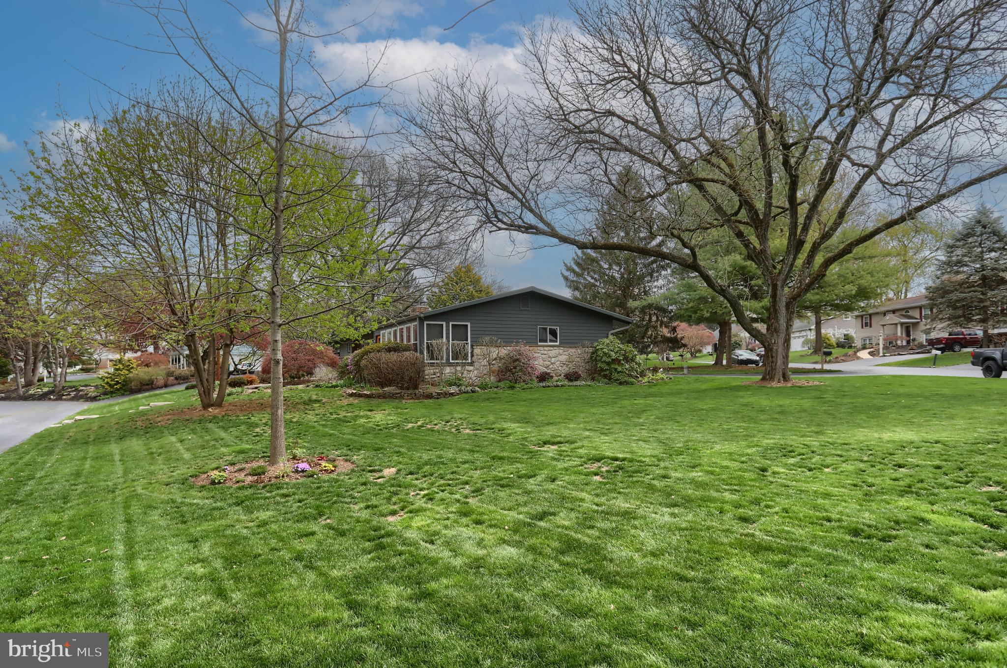 GLENN ACRES - Residential