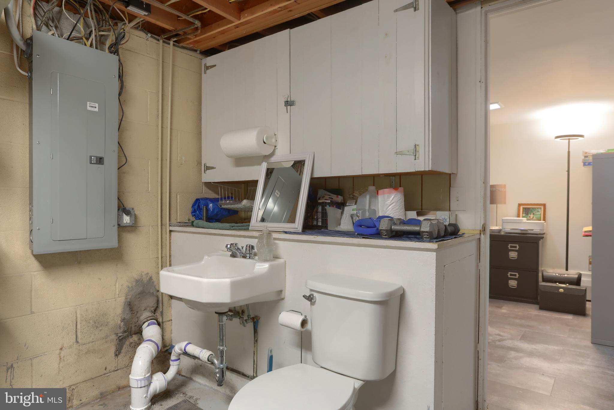 GLENN ACRES - Residential