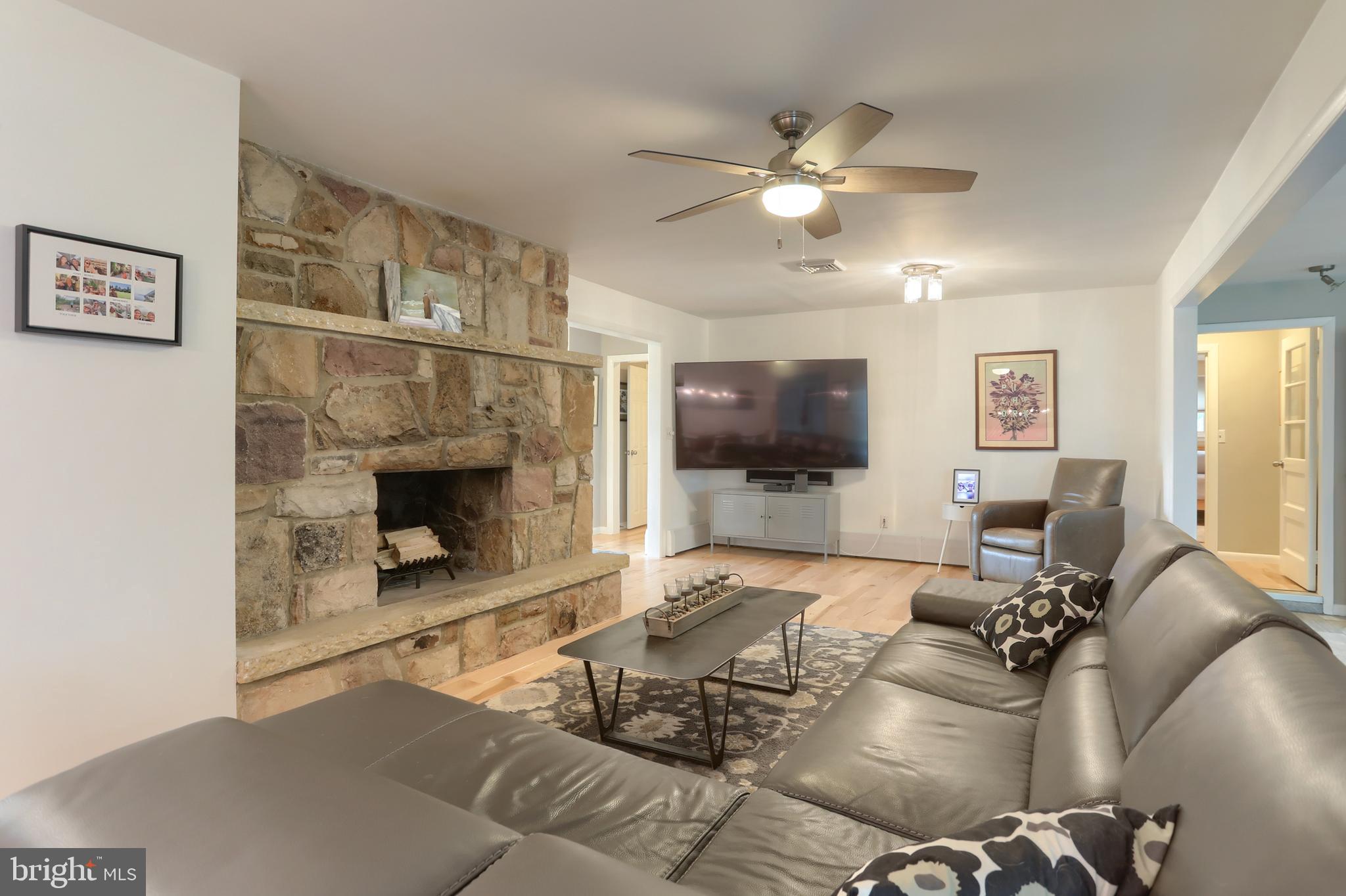 GLENN ACRES - Residential