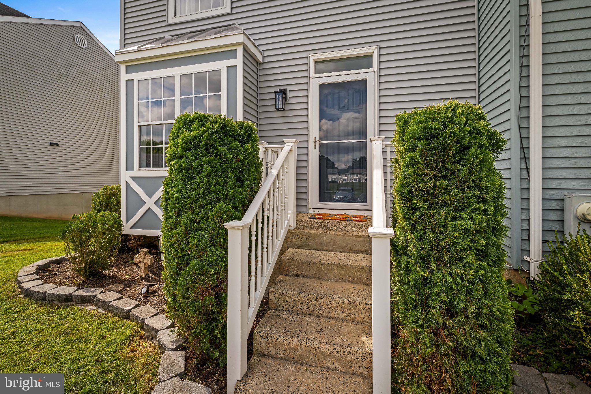 645 MILFORD COURT