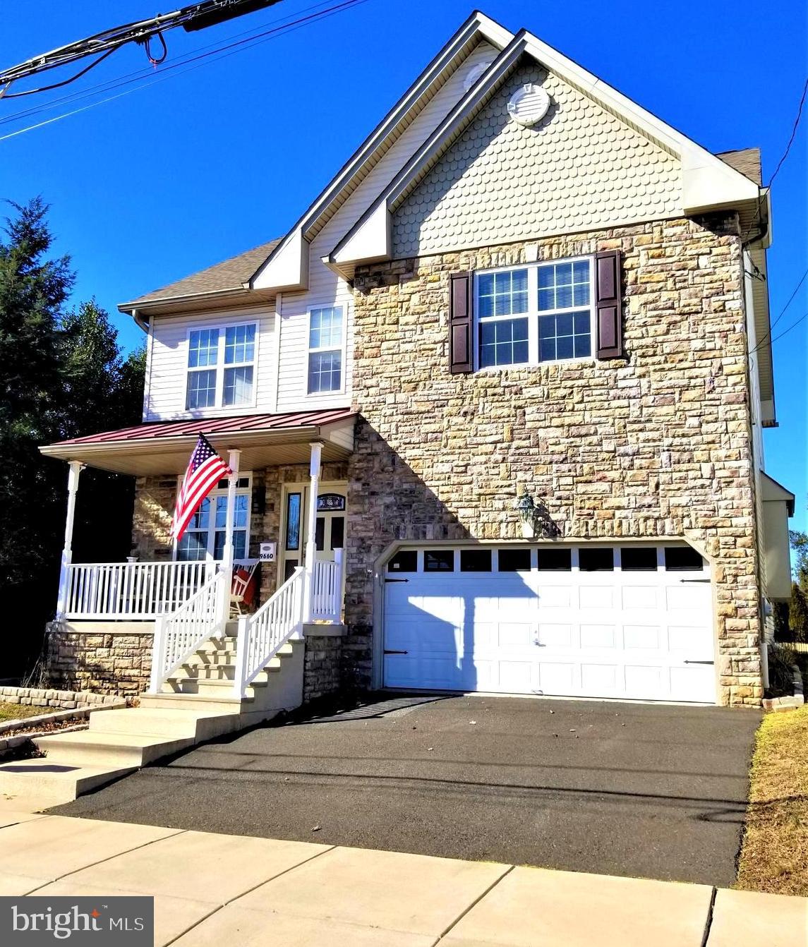 BUSTLETON - Residential