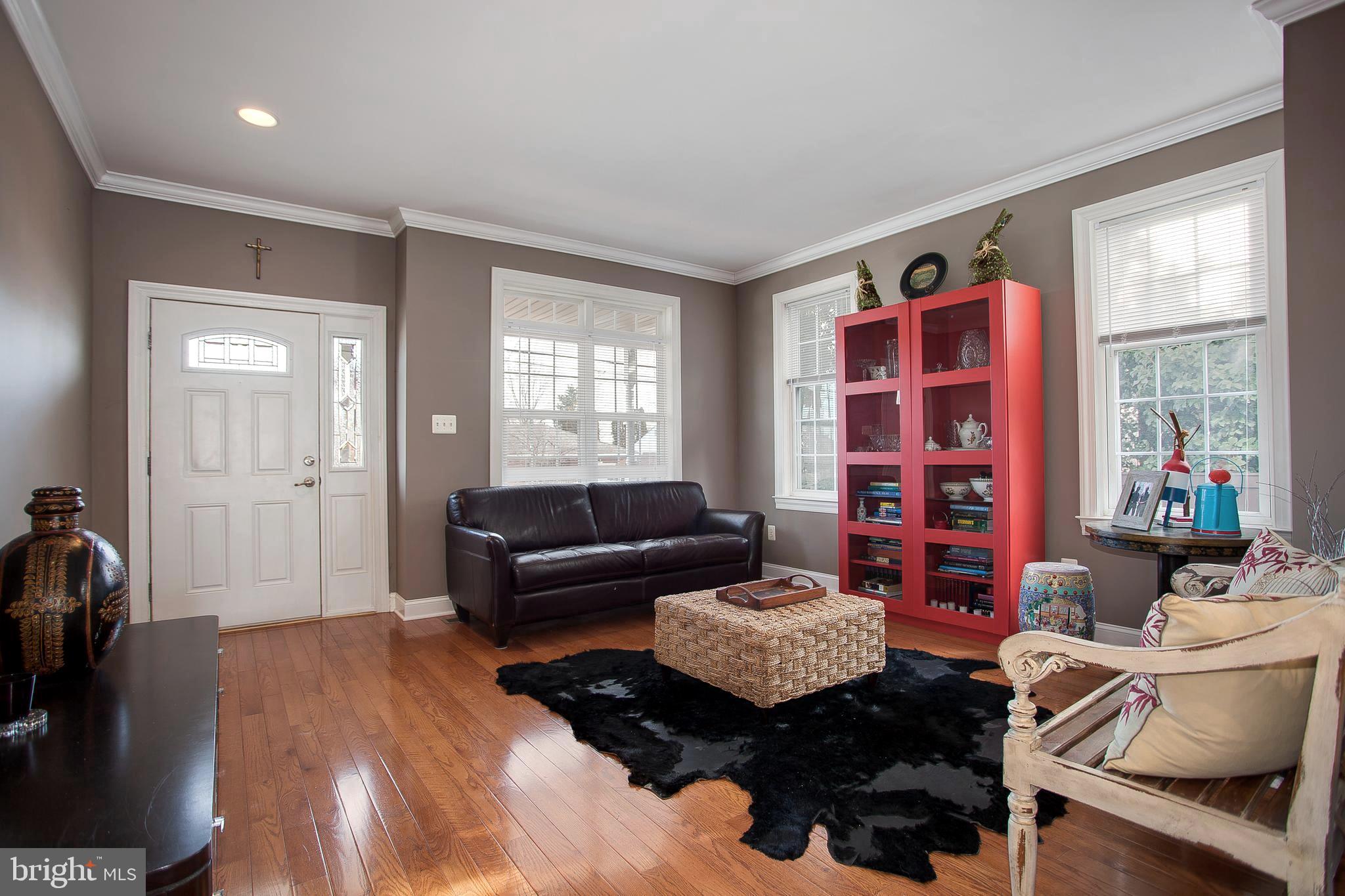 BUSTLETON - Residential