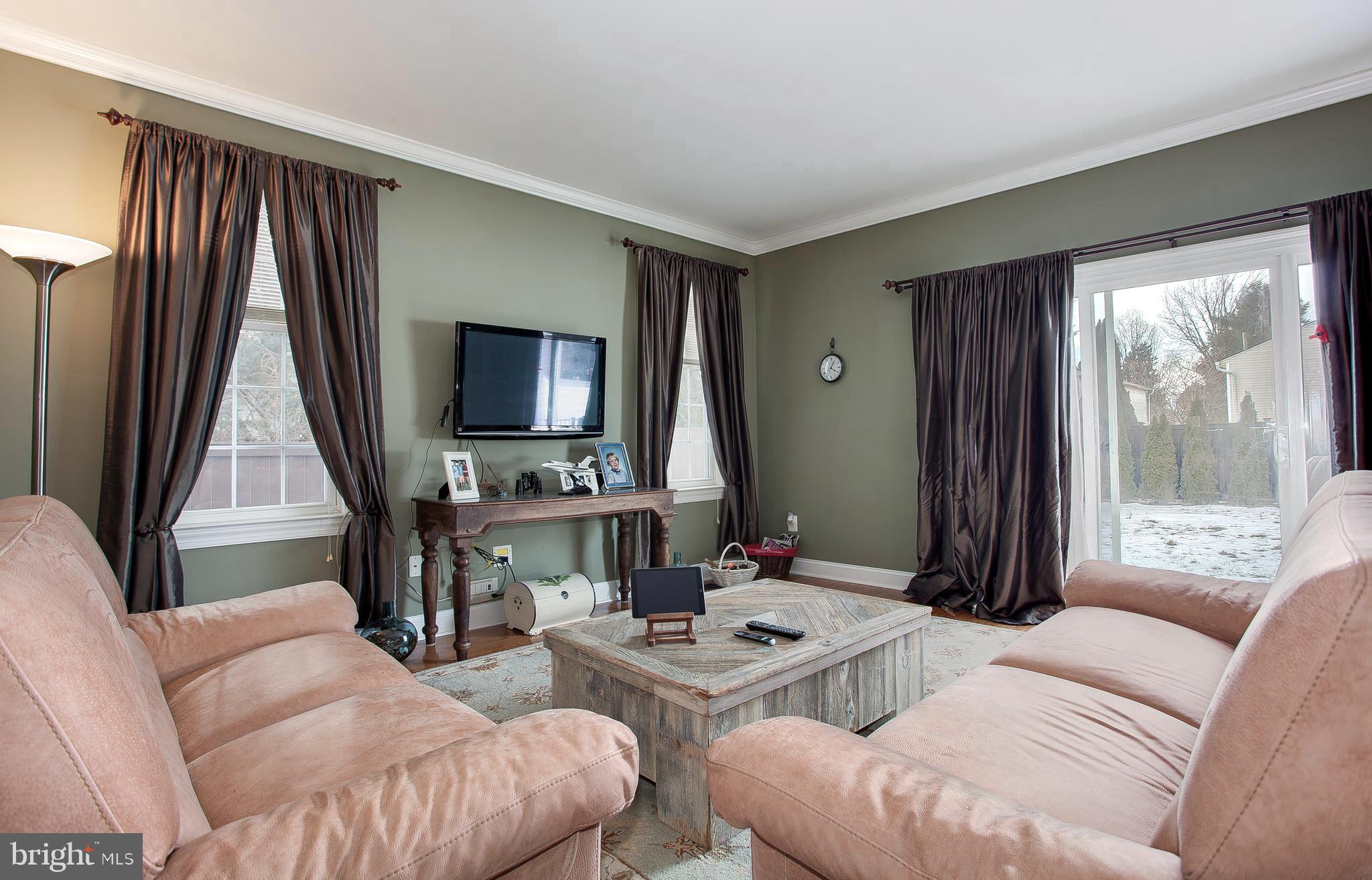 BUSTLETON - Residential