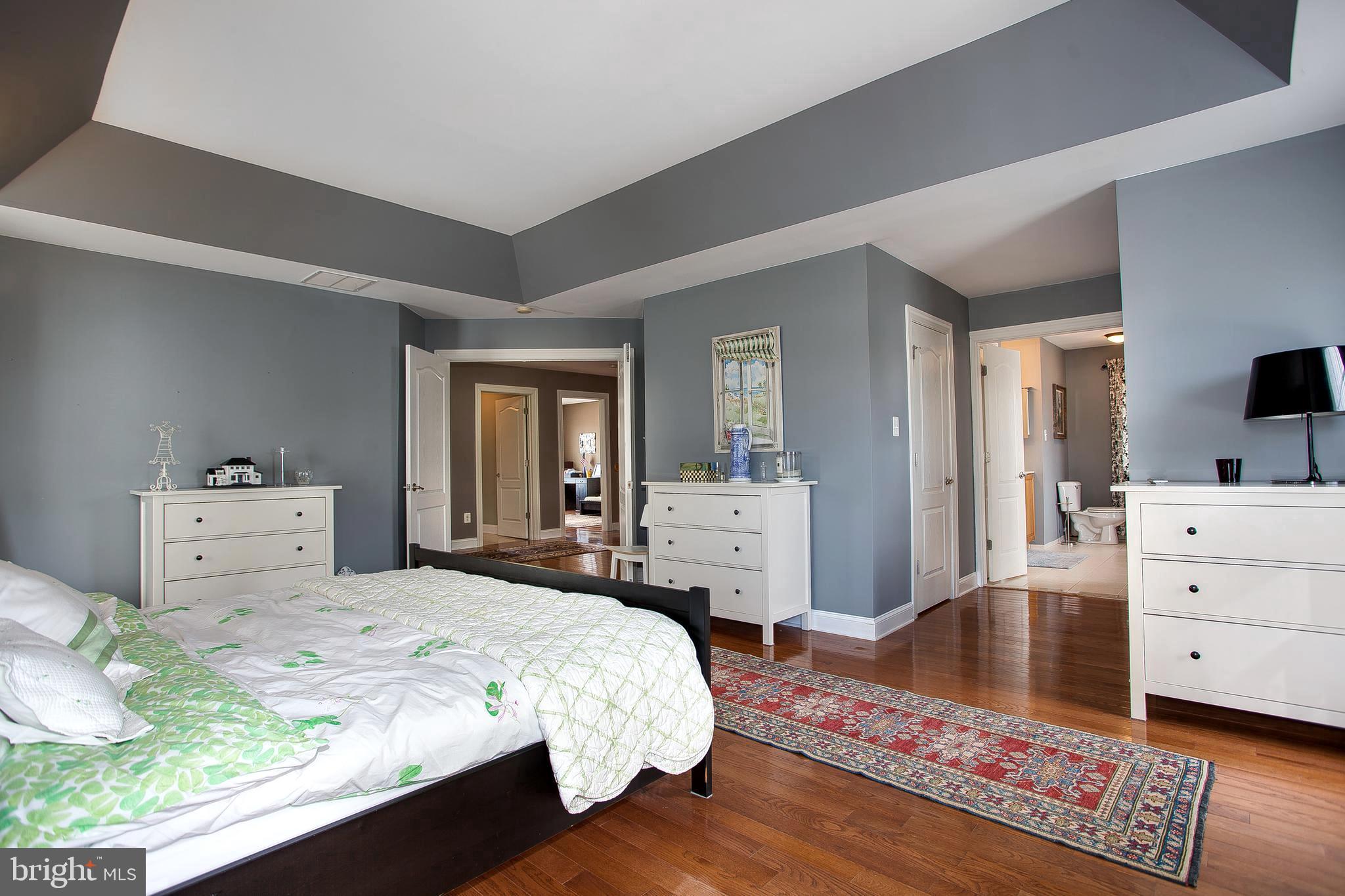BUSTLETON - Residential