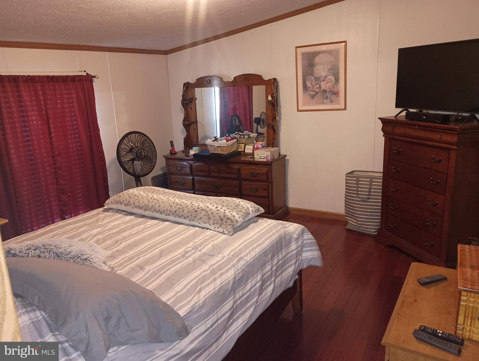 LEISURE LIVING ESTATES - Residential