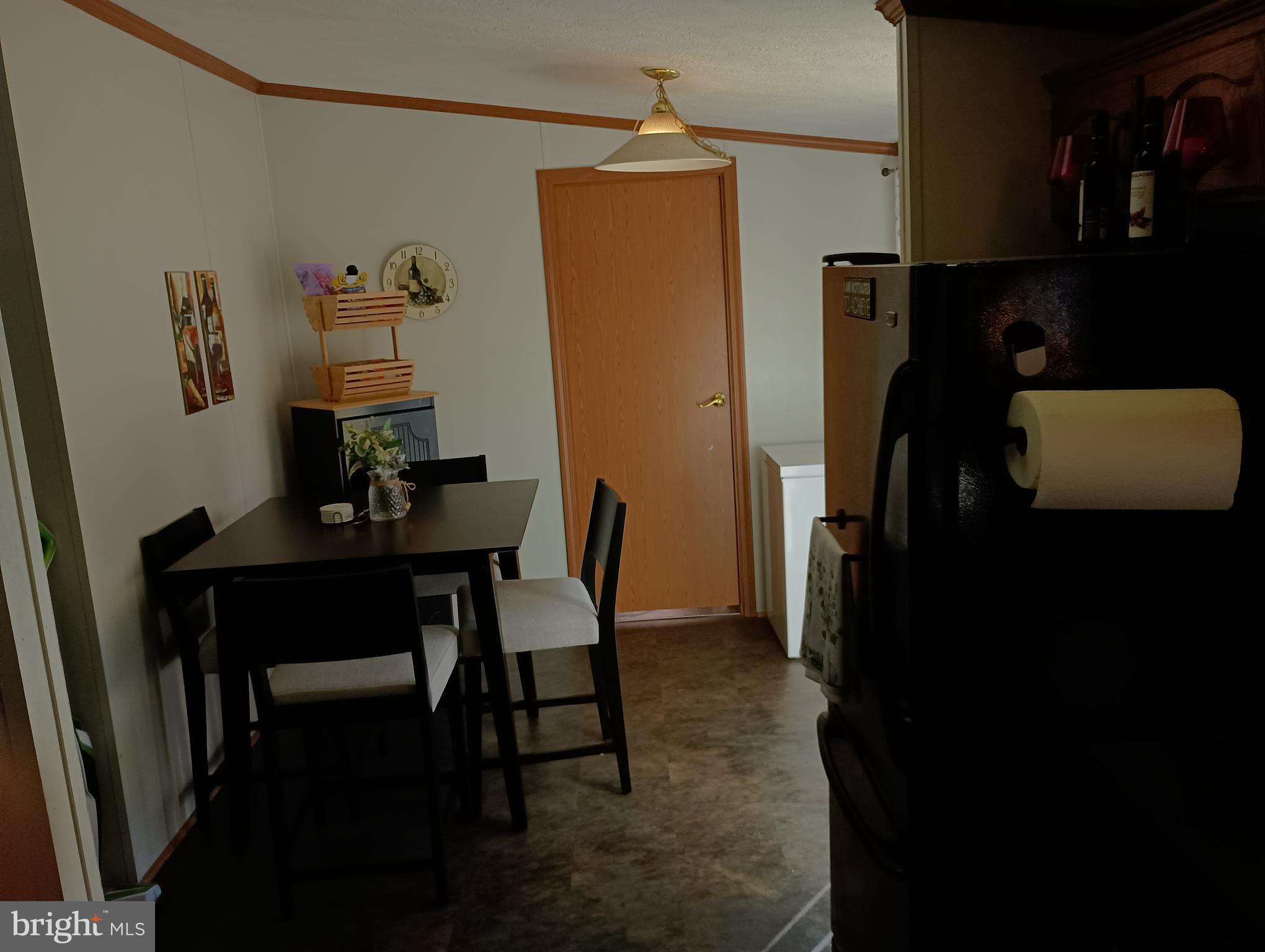 LEISURE LIVING ESTATES - Residential