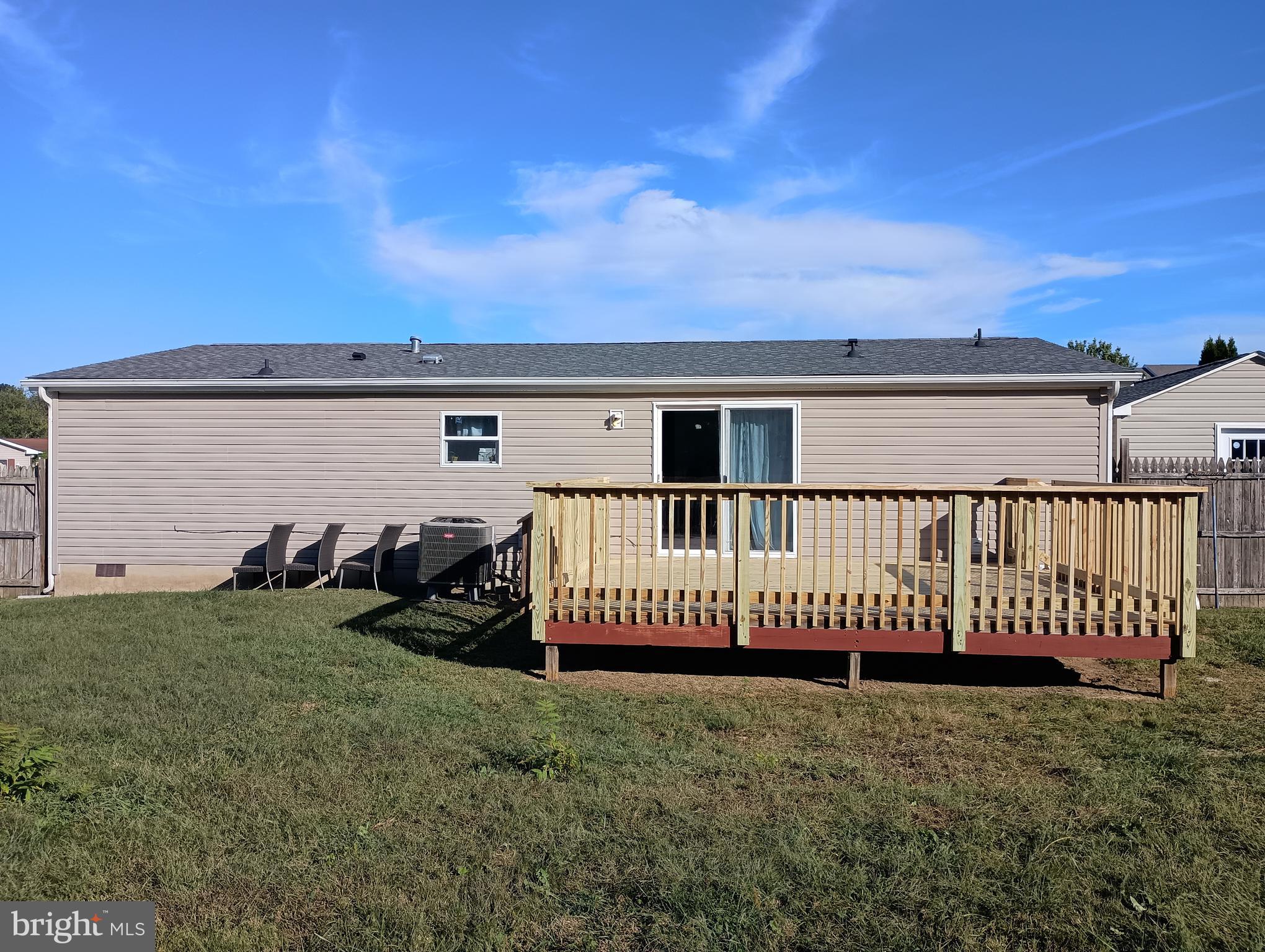 LEISURE LIVING ESTATES - Residential