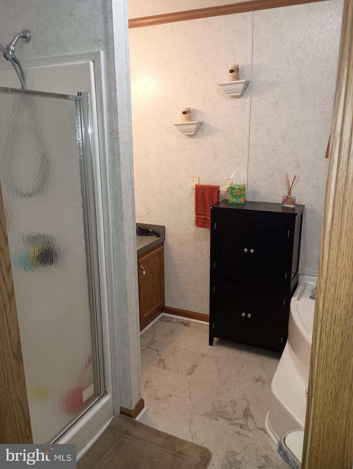 LEISURE LIVING ESTATES - Residential