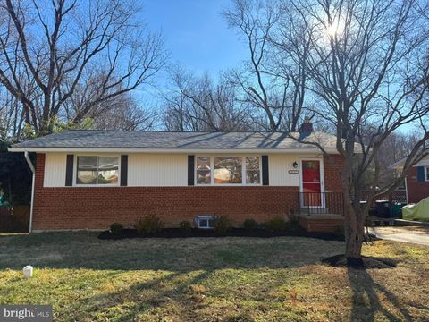 Photo of 3527 Jean Street, FAIRFAX, VA 22030 (MLS # VAFC2007738)