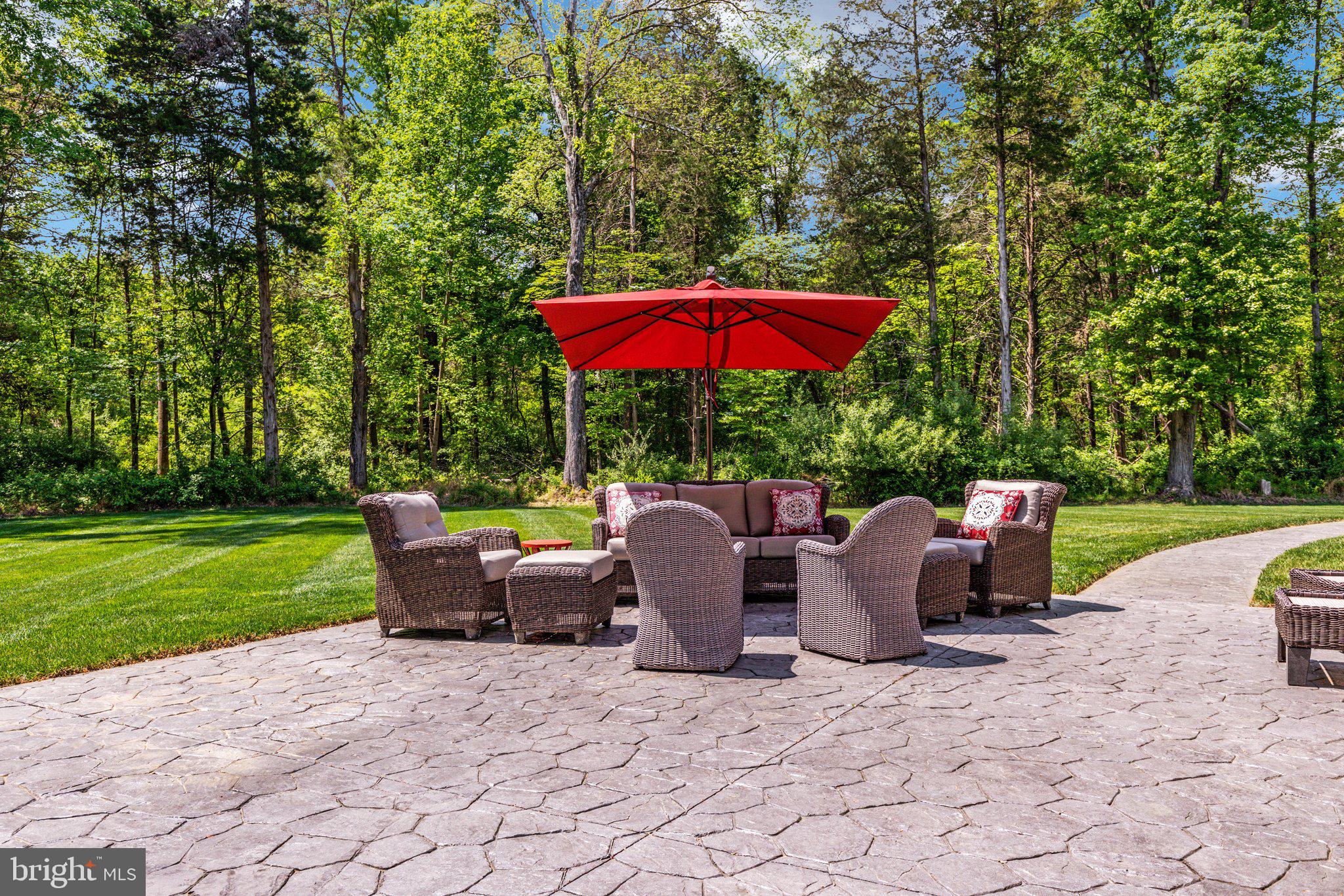 PIEDMONT RIDING CLUB - Residential