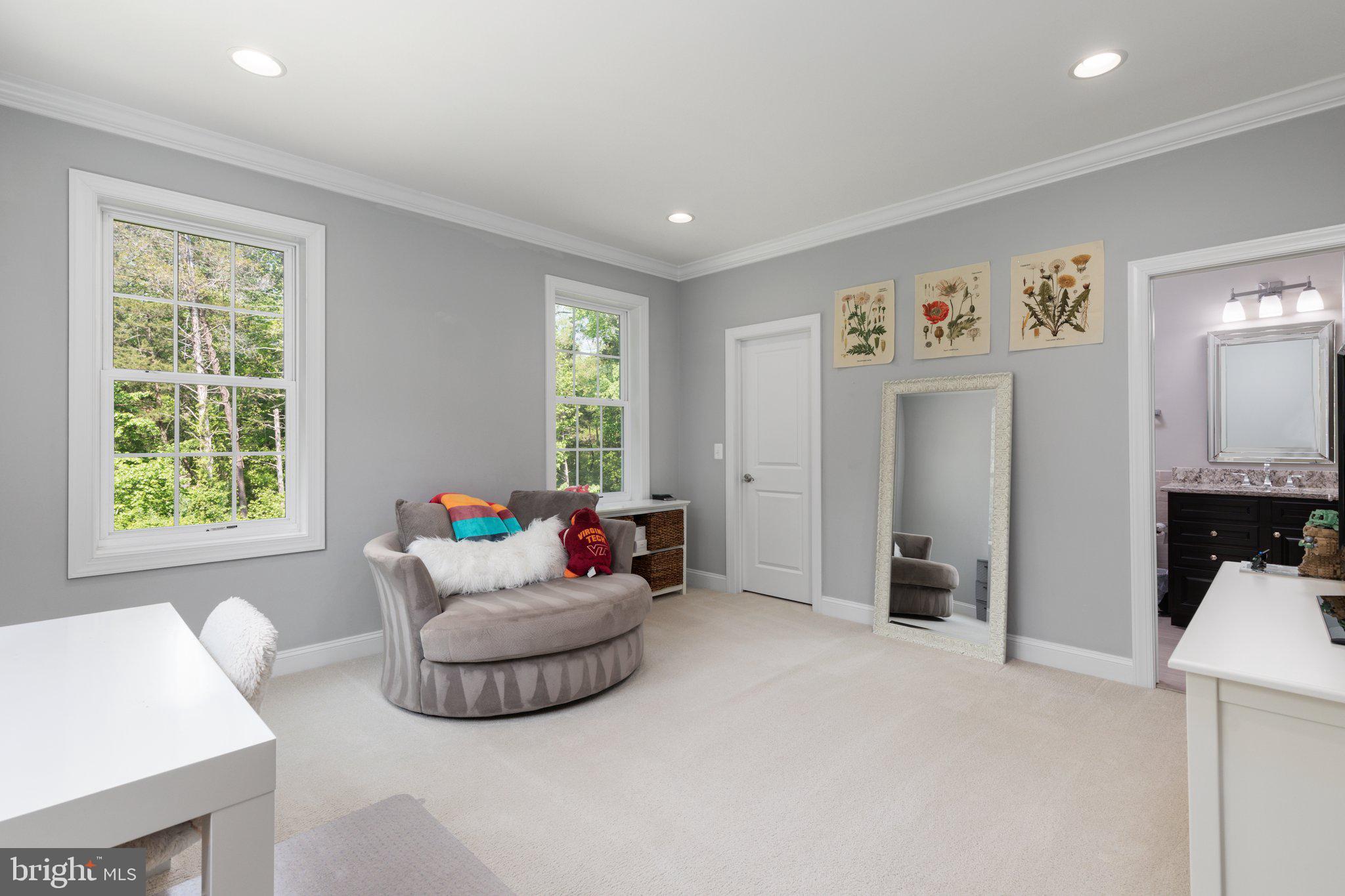 PIEDMONT RIDING CLUB - Residential