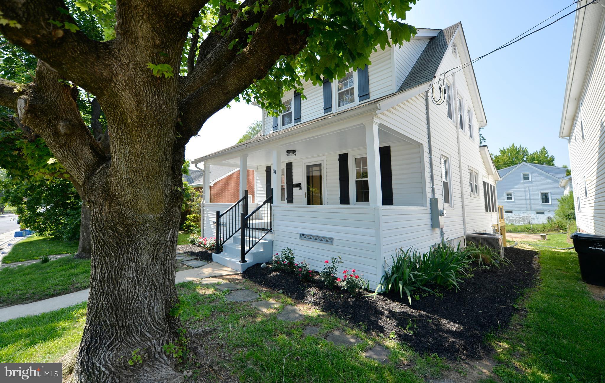 31 W WHITLOCK AVENUE