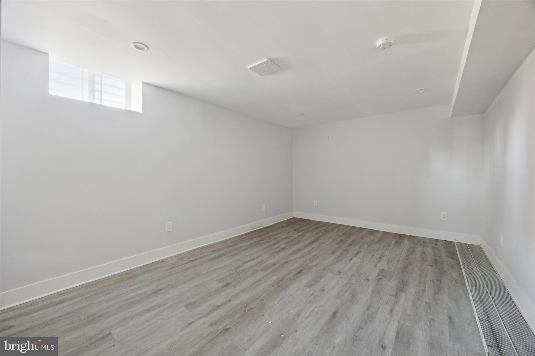 TEMPLE UNIVERSITY - Commercial Sale
