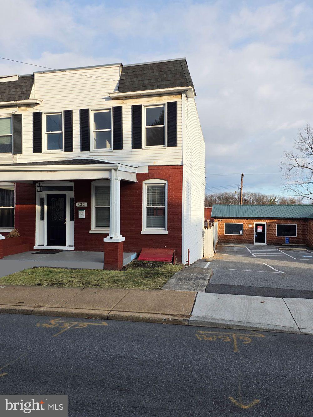 SOUTH END - Residential